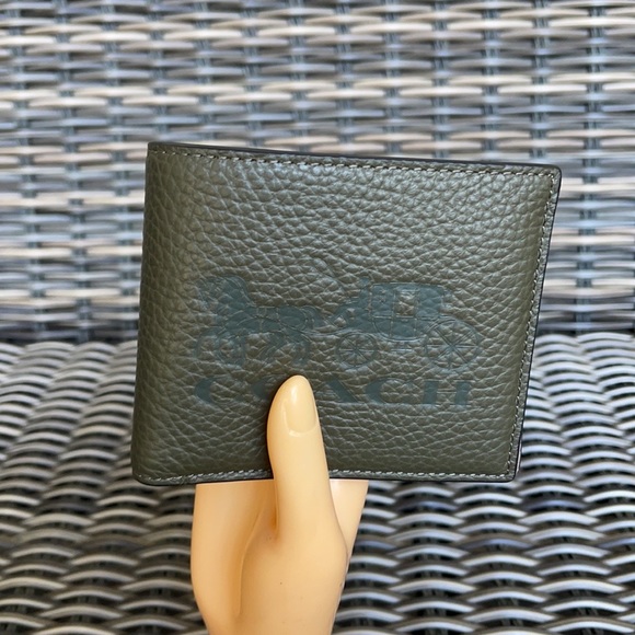 Coach 3-in-1 wallet in Colorblock w/ Horse & Carri - Picture 16 of 16